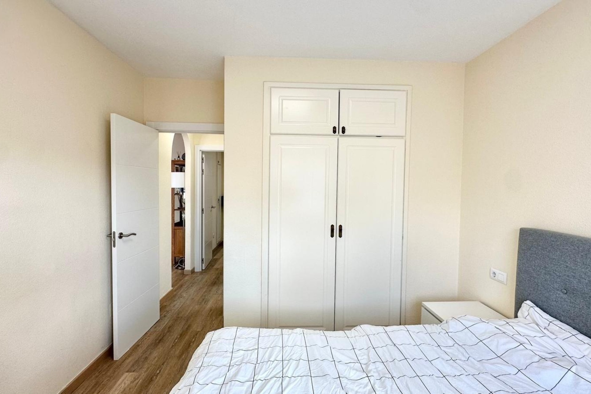 Resale - Wohnung / Appartement -
Torrevieja - Torreblanca