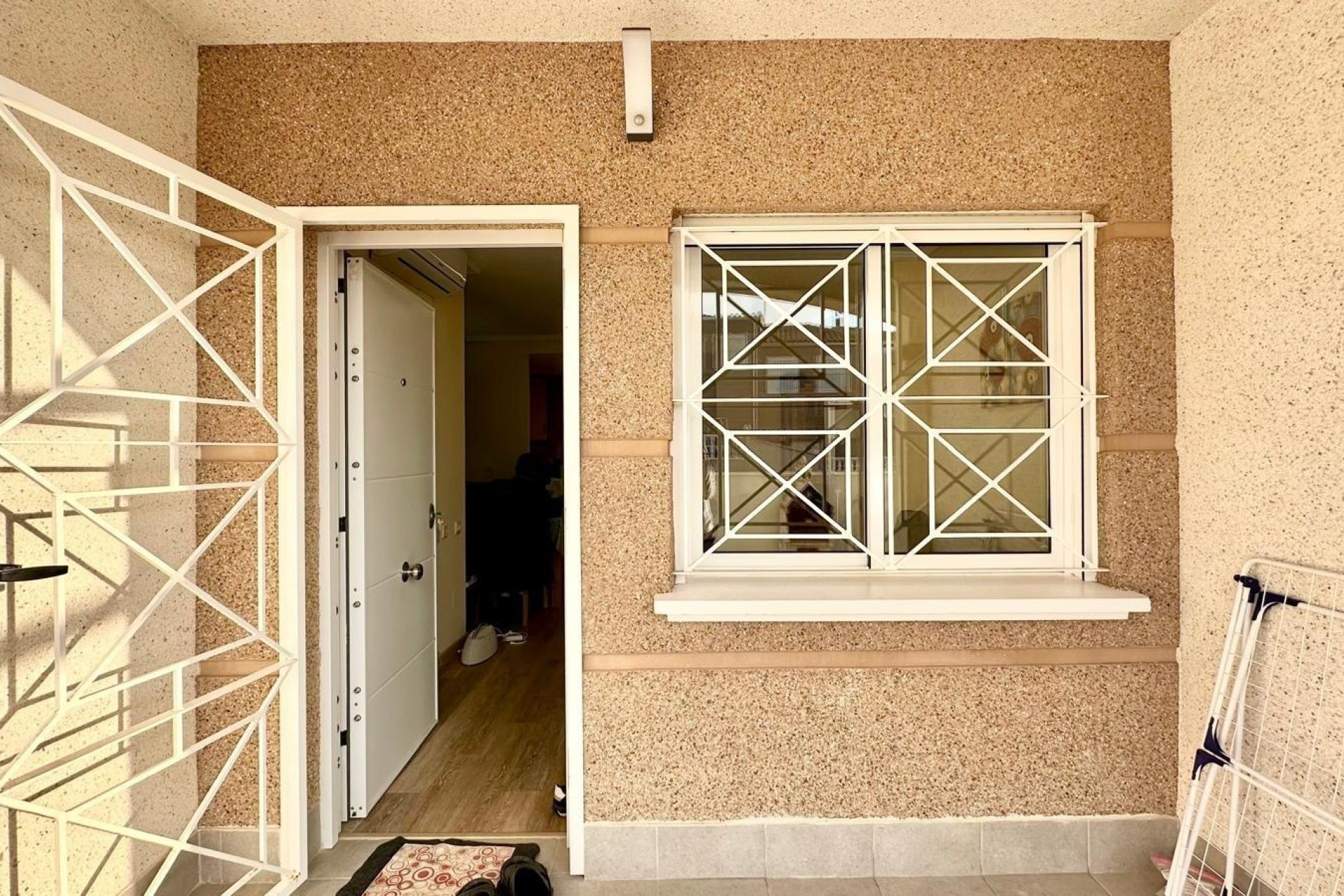 Resale - Wohnung / Appartement -
Torrevieja - Torreblanca
