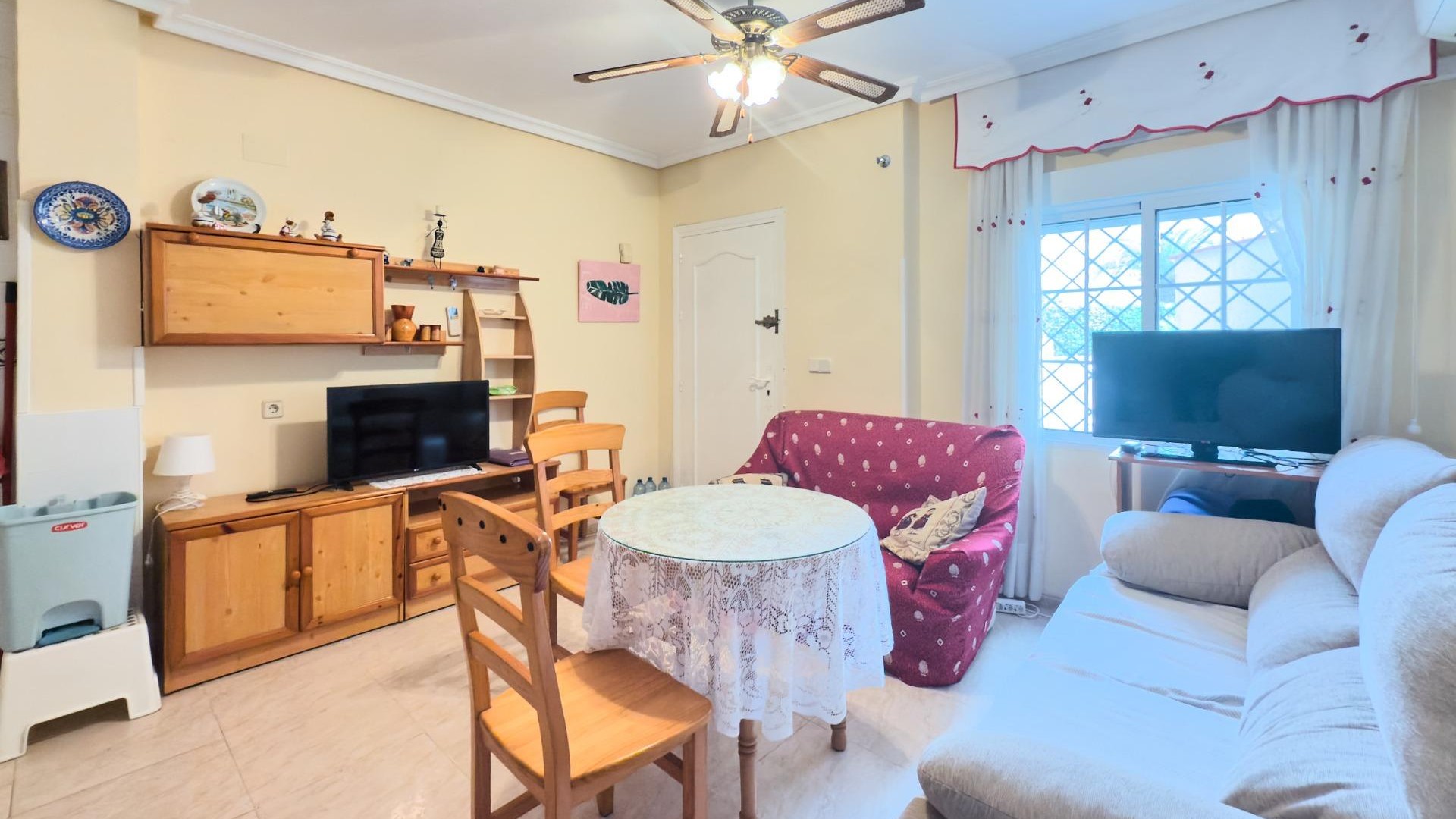 Resale - Wohnung Appartement -
Torrevieja - Torreblanca