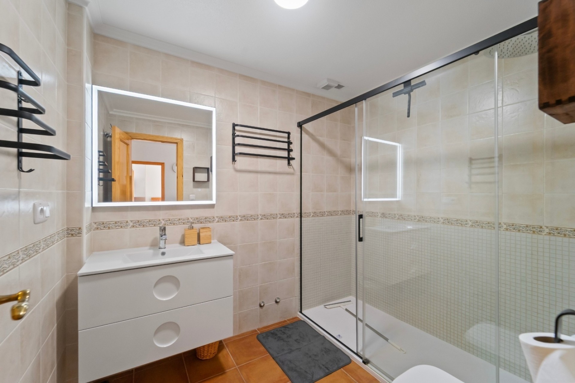 Resale - Wohnung / Appartement -
Torrevieja - Torreta