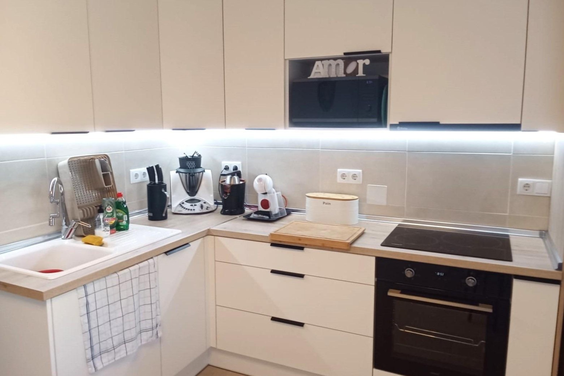 Resale - Wohnung / Appartement -
Torrevieja - Torretas