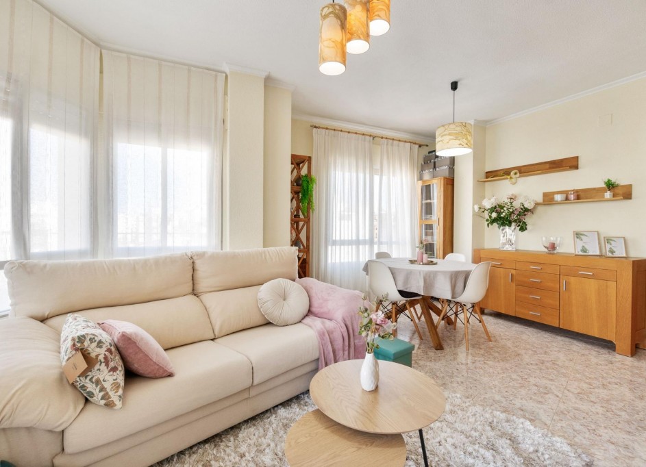 Resale - Wohnung Appartement -
Torrevieja - torrevieja