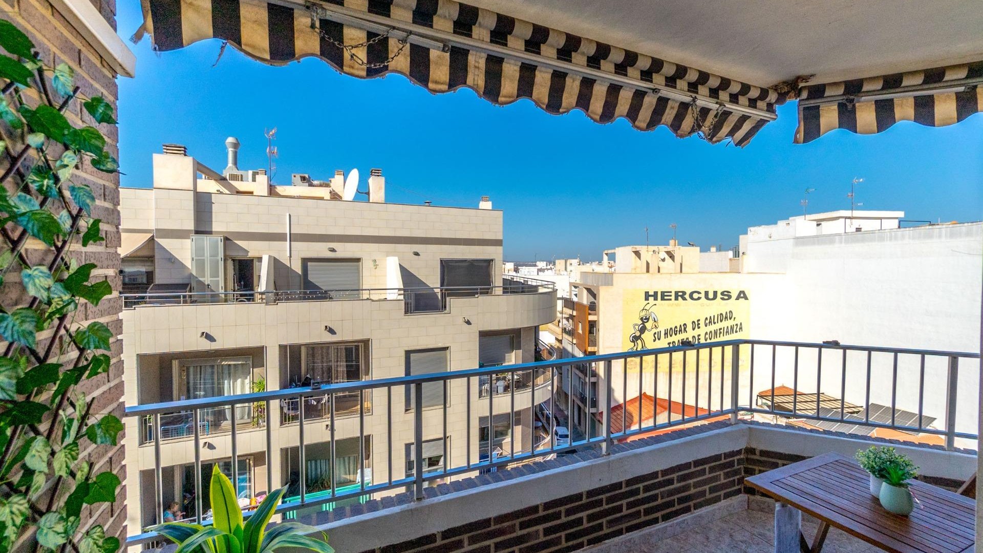 Resale - Wohnung Appartement -
Torrevieja - torrevieja