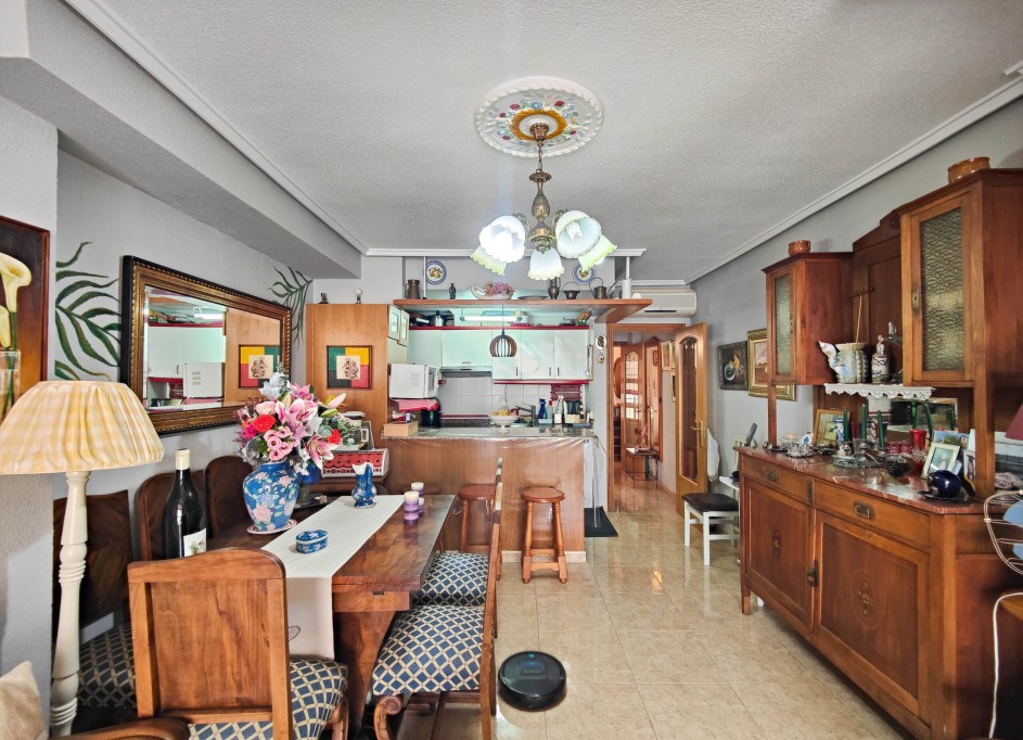 Resale - Wohnung Appartement -
Torrevieja - torrevieja