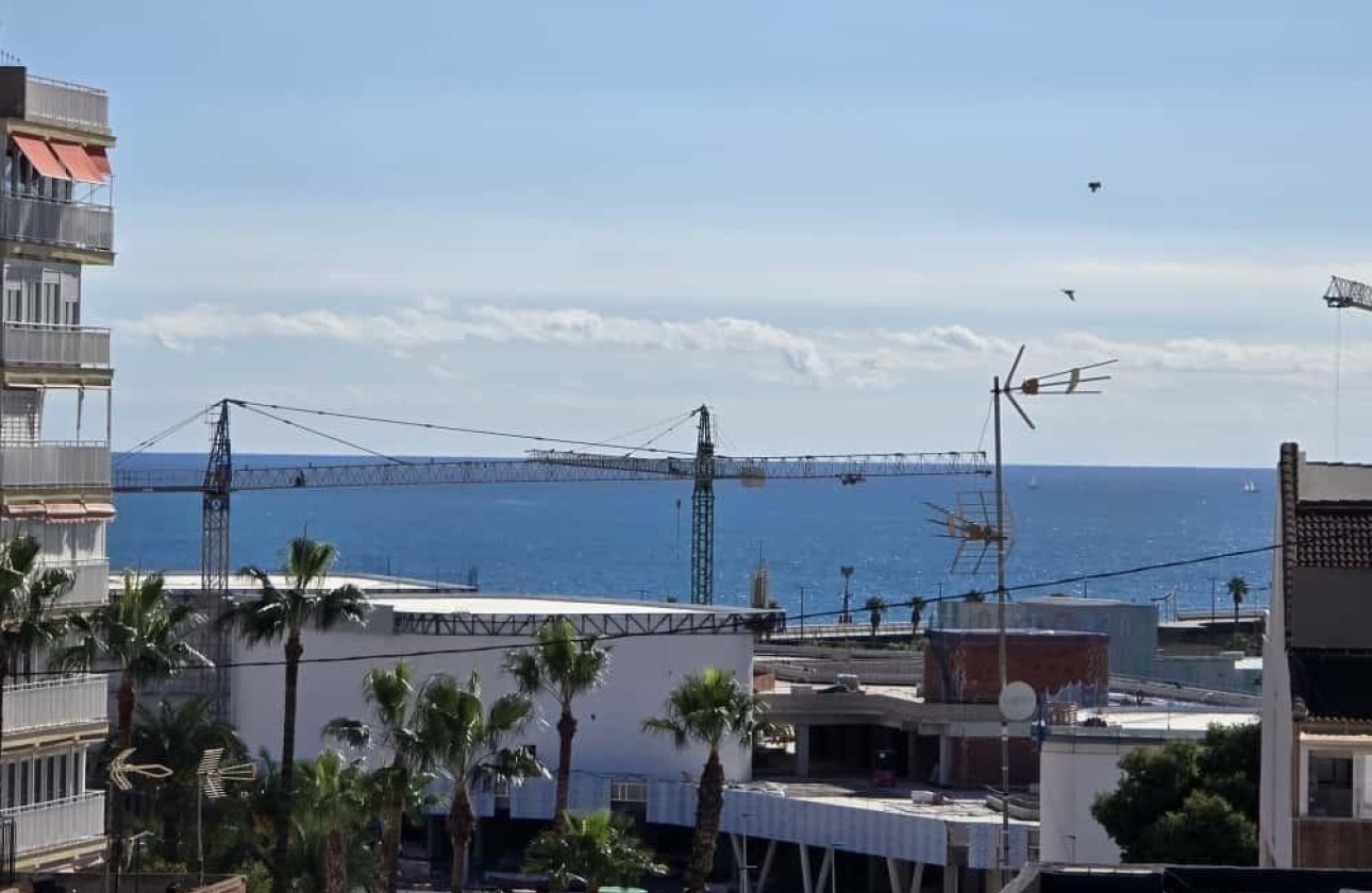 Resale - Wohnung Appartement -
Torrevieja - torrevieja