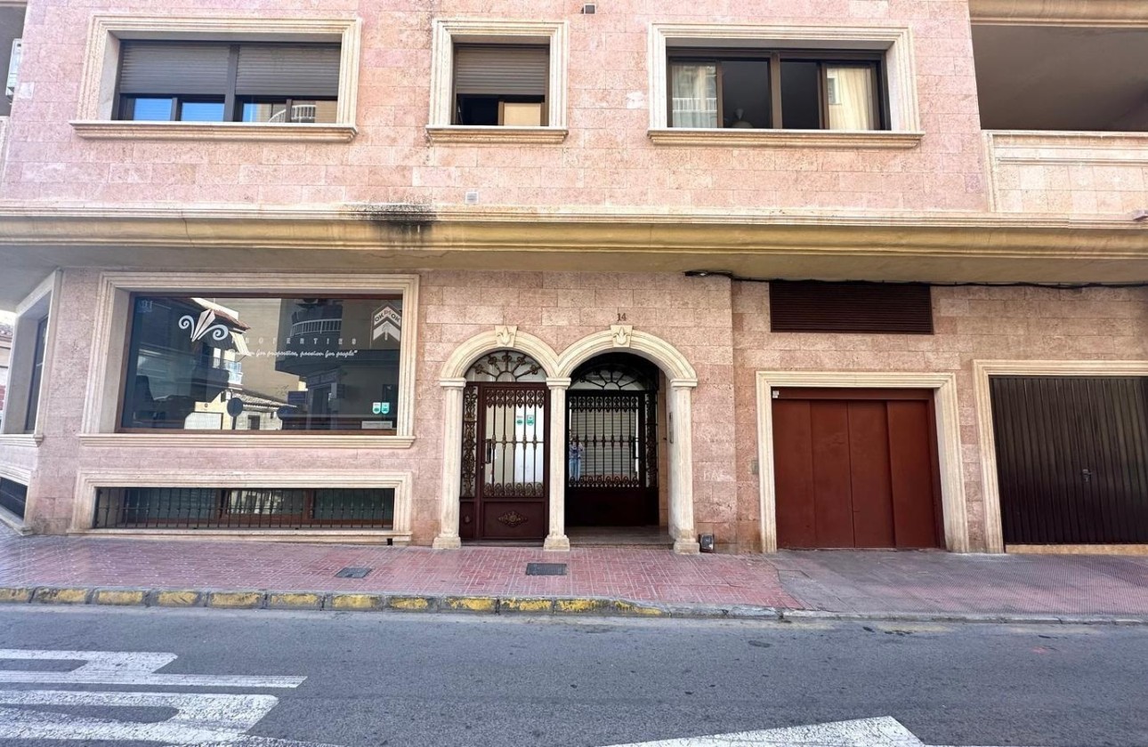 Resale - Wohnung Appartement -
Torrevieja - torrevieja