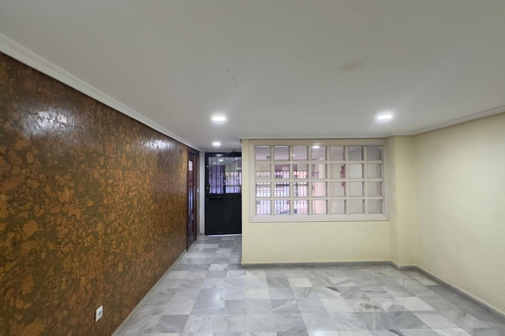 Resale - Wohnung Appartement -
Torrevieja - torrevieja