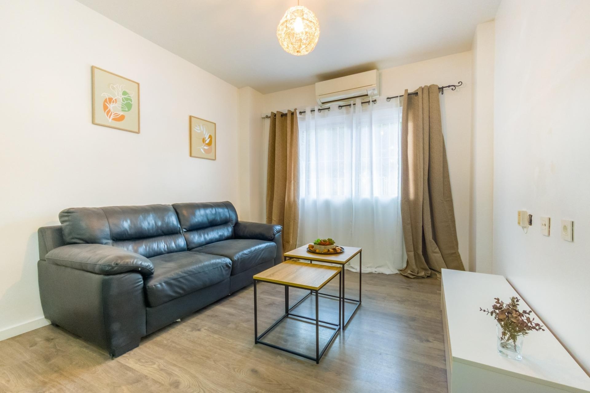 Resale - Wohnung Appartement -
Torrevieja - torrevieja