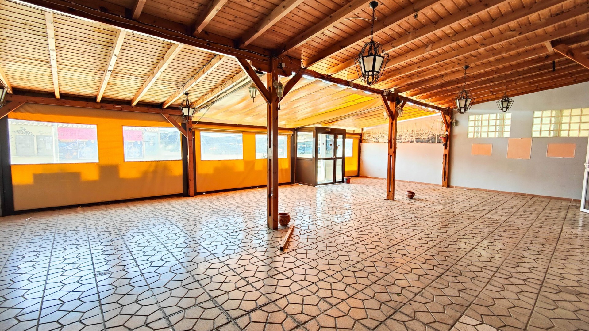 Resale - Wohnung Appartement -
Torrevieja