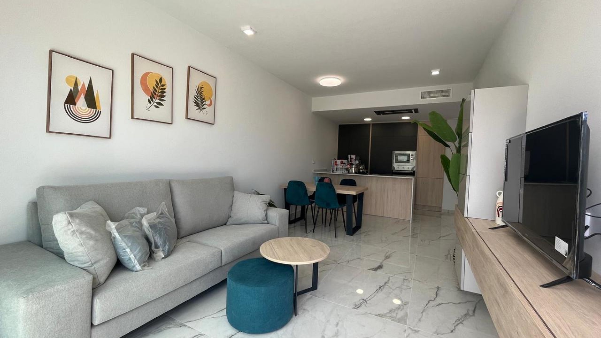 Resale - Wohnung Appartement -
Torrevieja