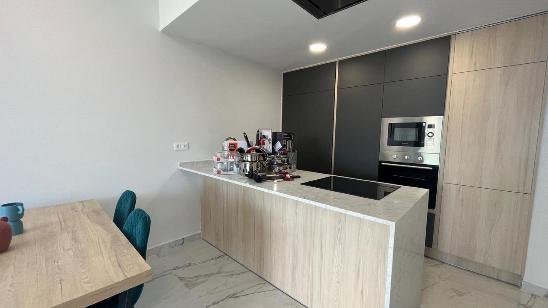 Resale - Wohnung Appartement -
Torrevieja