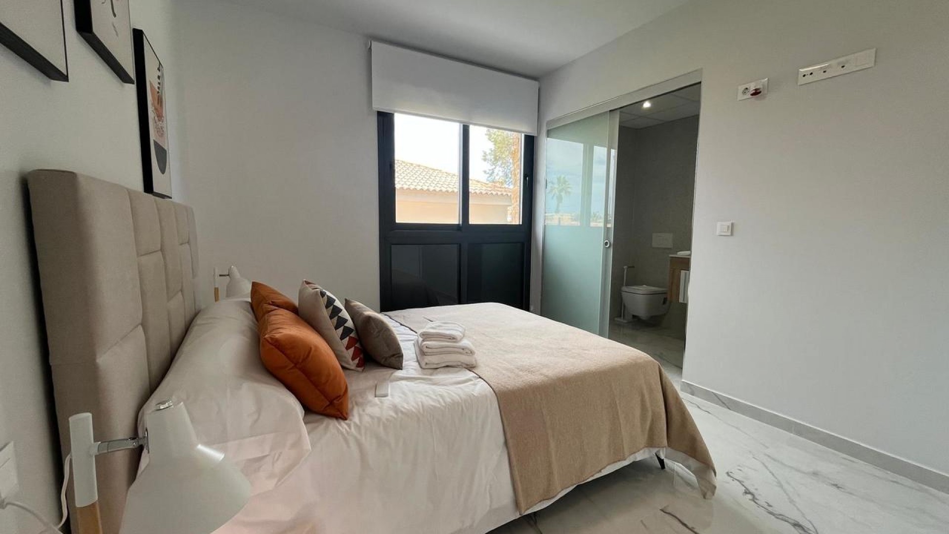 Resale - Wohnung Appartement -
Torrevieja