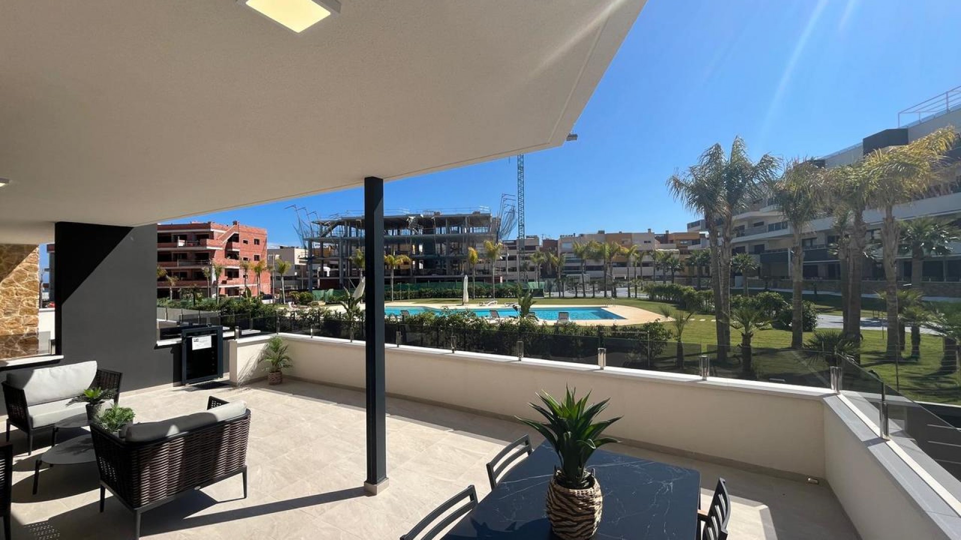 Resale - Wohnung Appartement -
Torrevieja