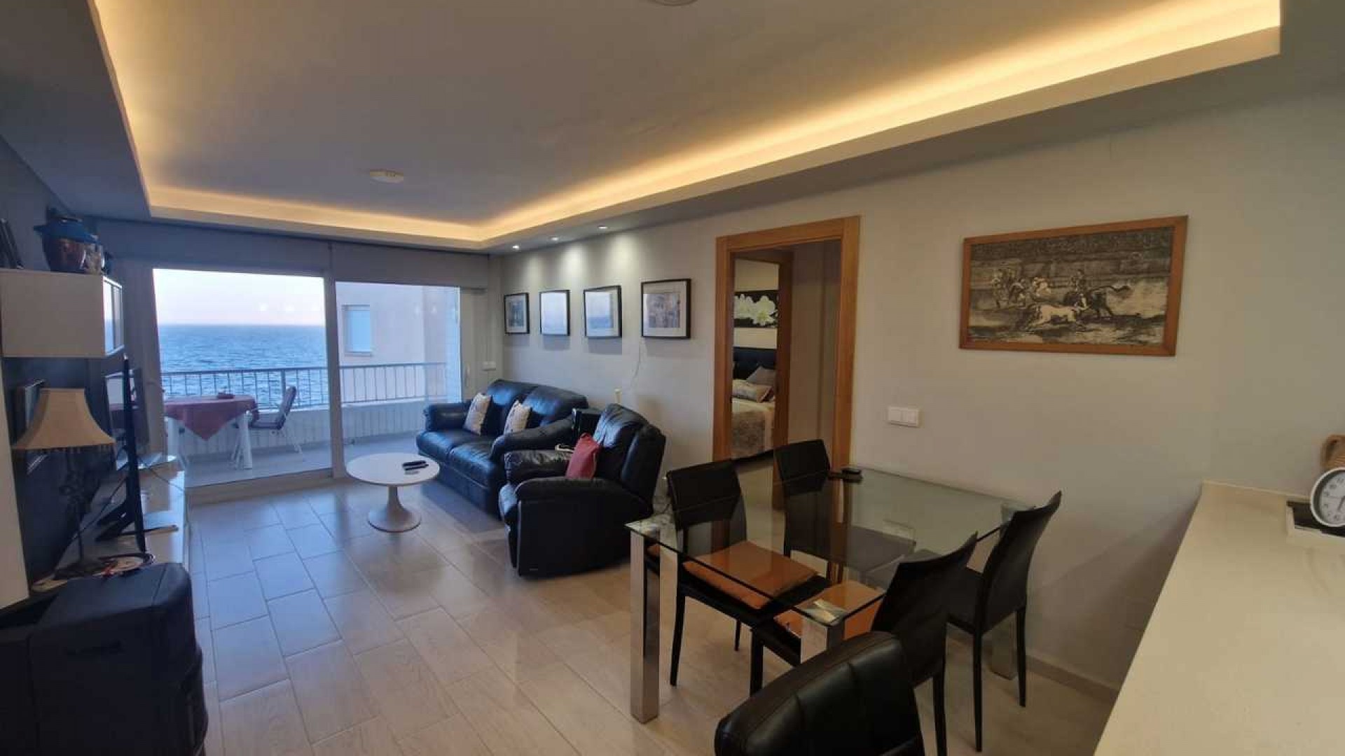 Resale - Wohnung Appartement -
Torrevieja