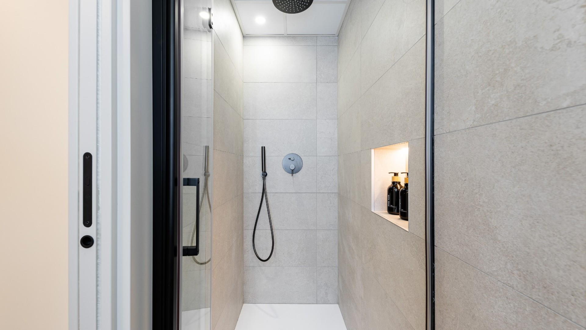 Resale - Wohnung Appartement -
Torrevieja