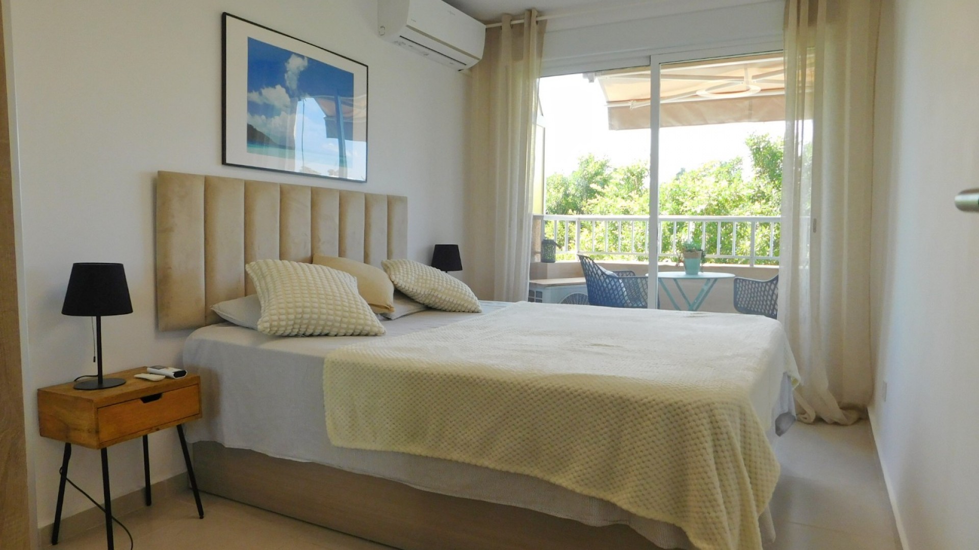 Resale - Wohnung Appartement -
Torrevieja