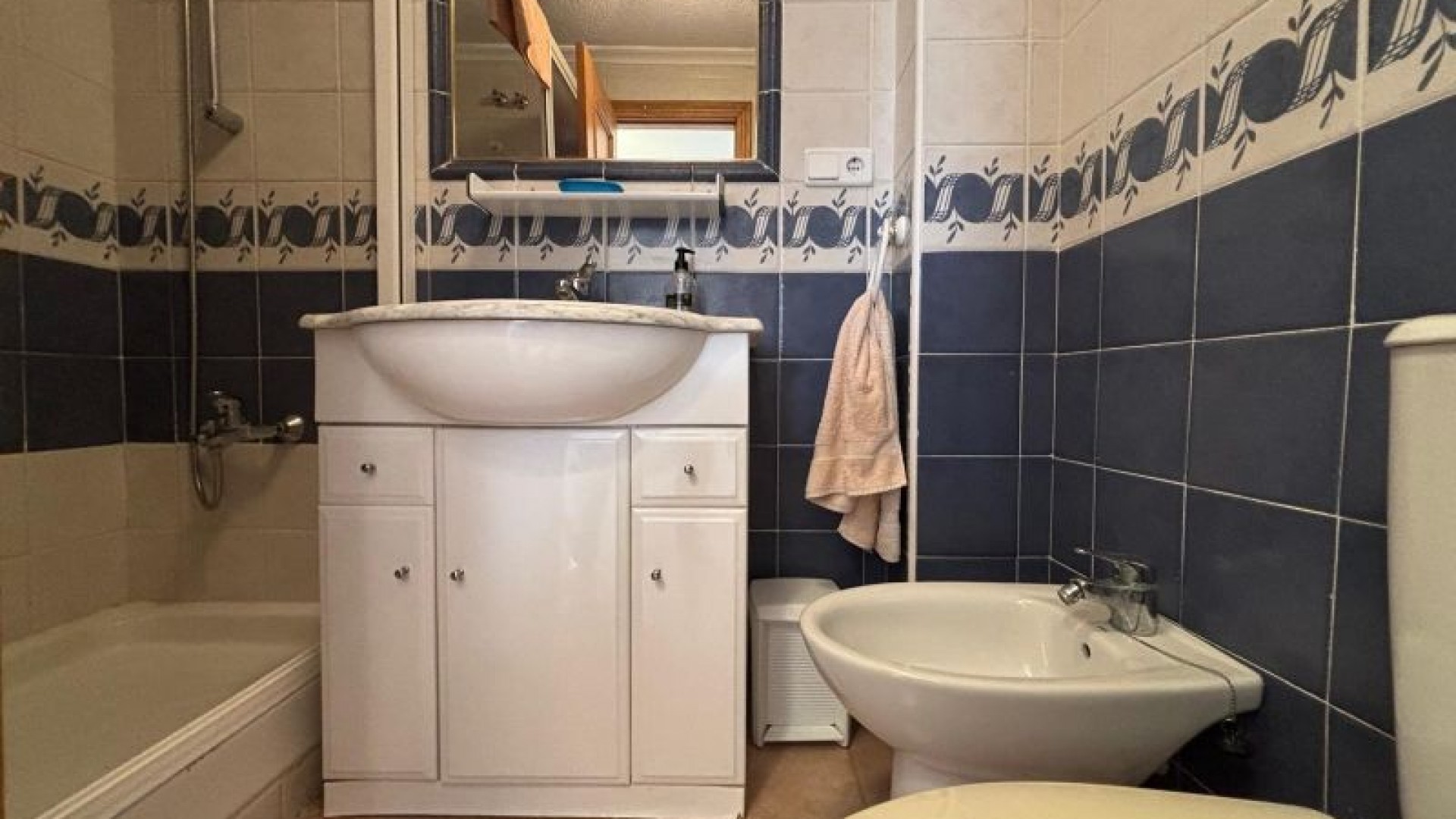 Resale - Wohnung Appartement -
Torrevieja