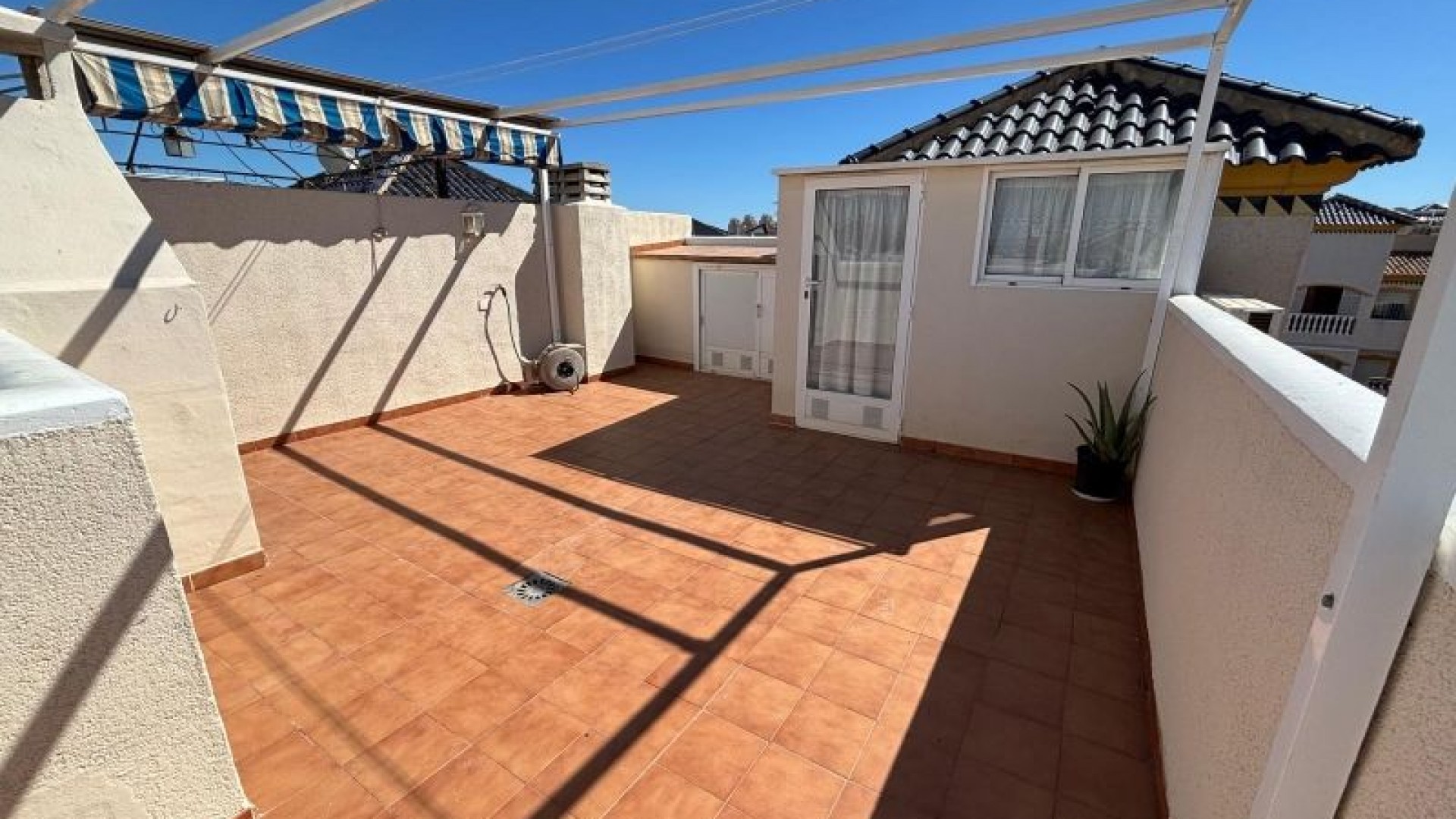 Resale - Wohnung Appartement -
Torrevieja