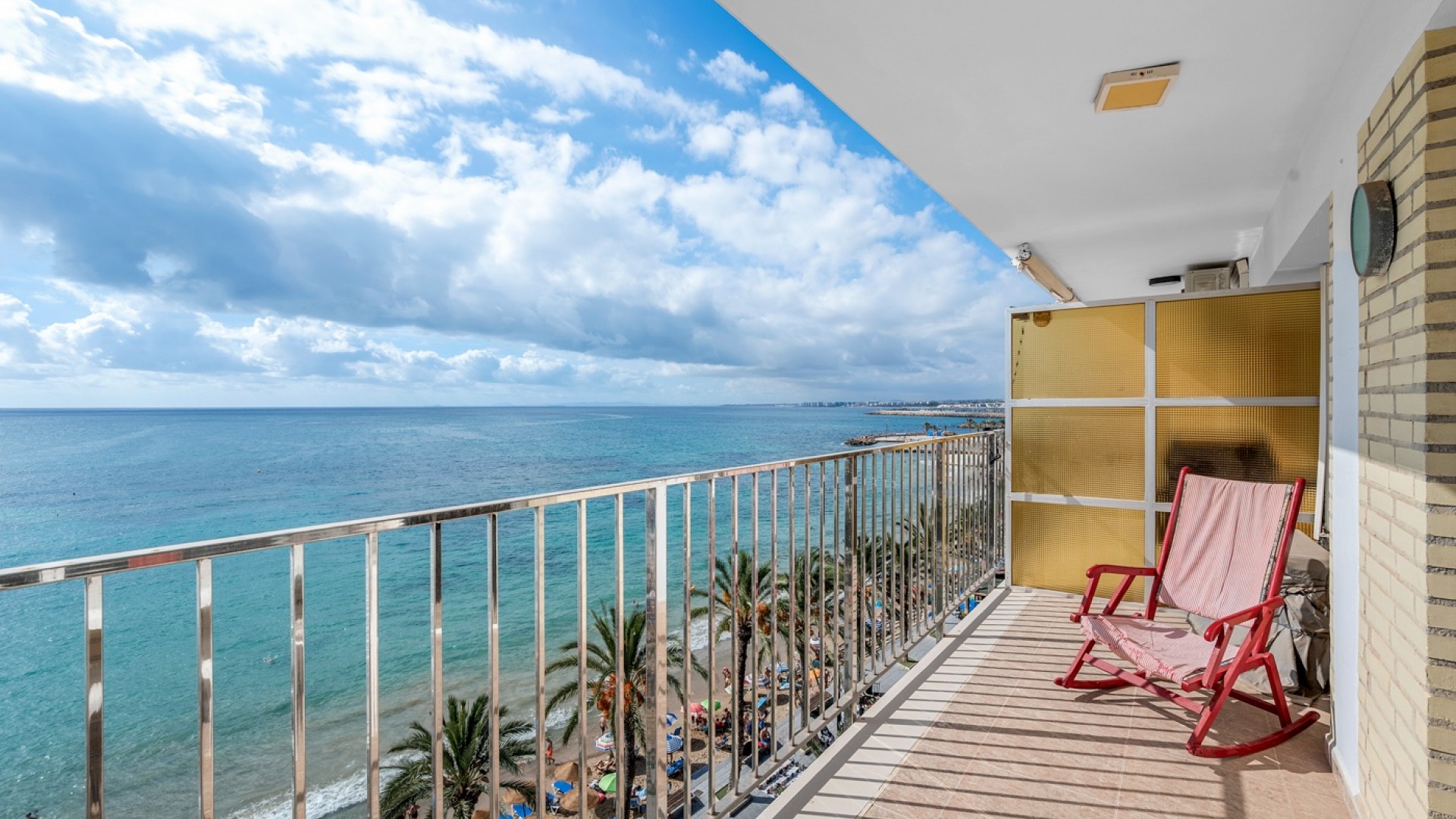 Resale - Wohnung Appartement -
Torrevieja