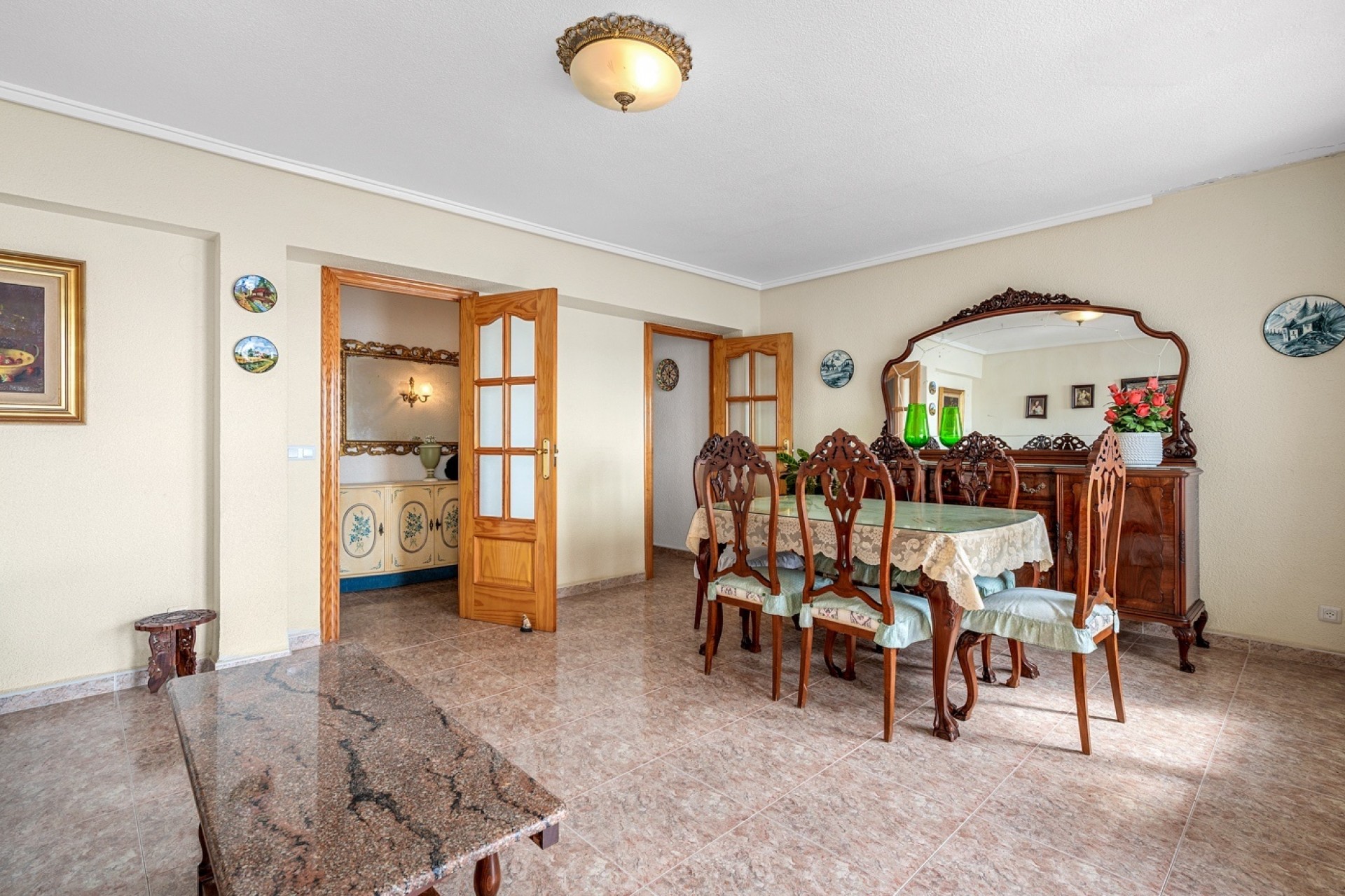 Resale - Wohnung / Appartement -
Torrevieja