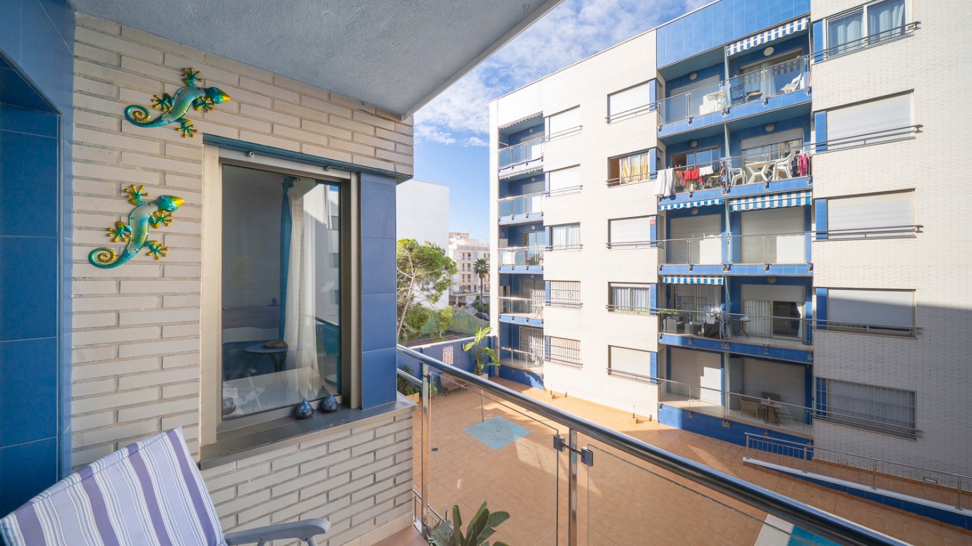 Resale - Wohnung Appartement -
Torrevieja