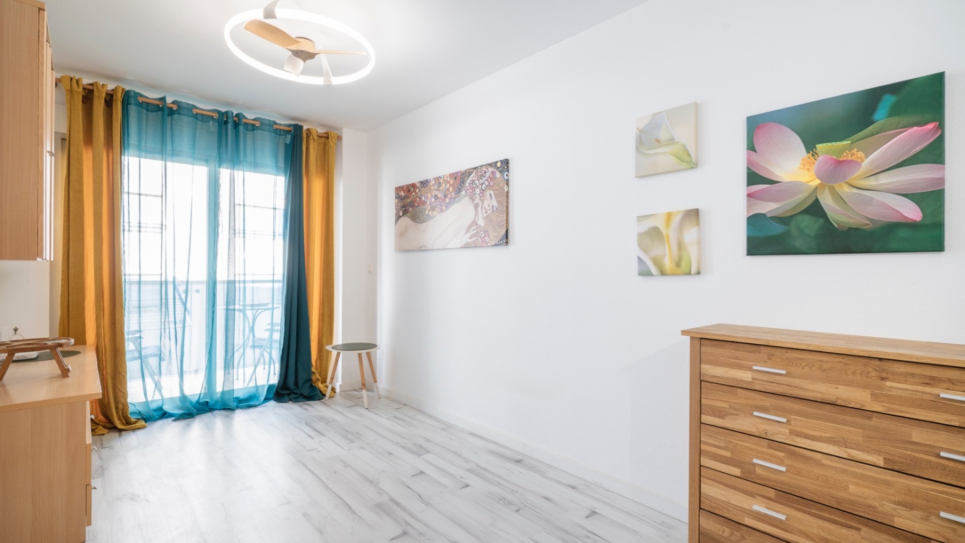 Resale - Wohnung Appartement -
Torrevieja