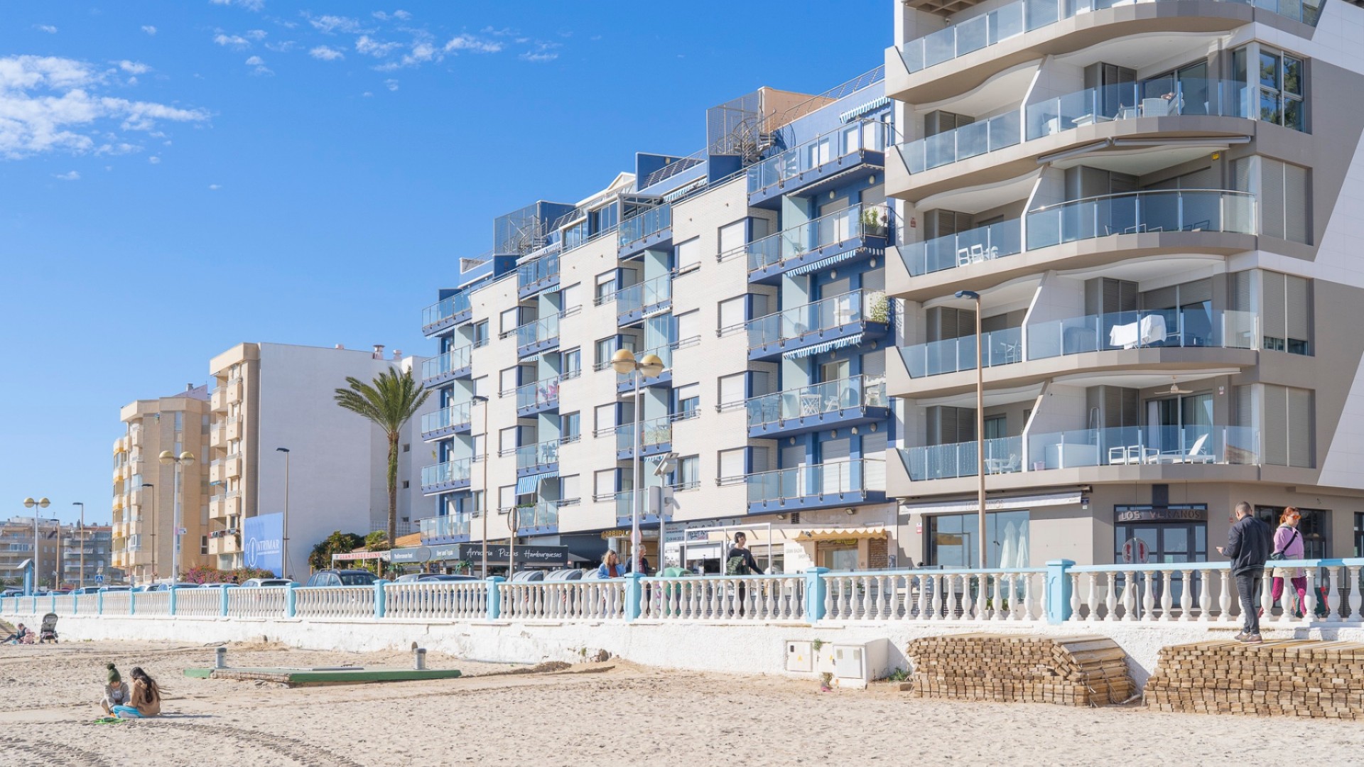 Resale - Wohnung Appartement -
Torrevieja