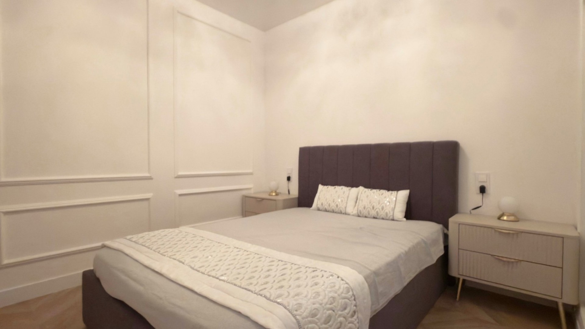 Resale - Wohnung Appartement -
Torrevieja