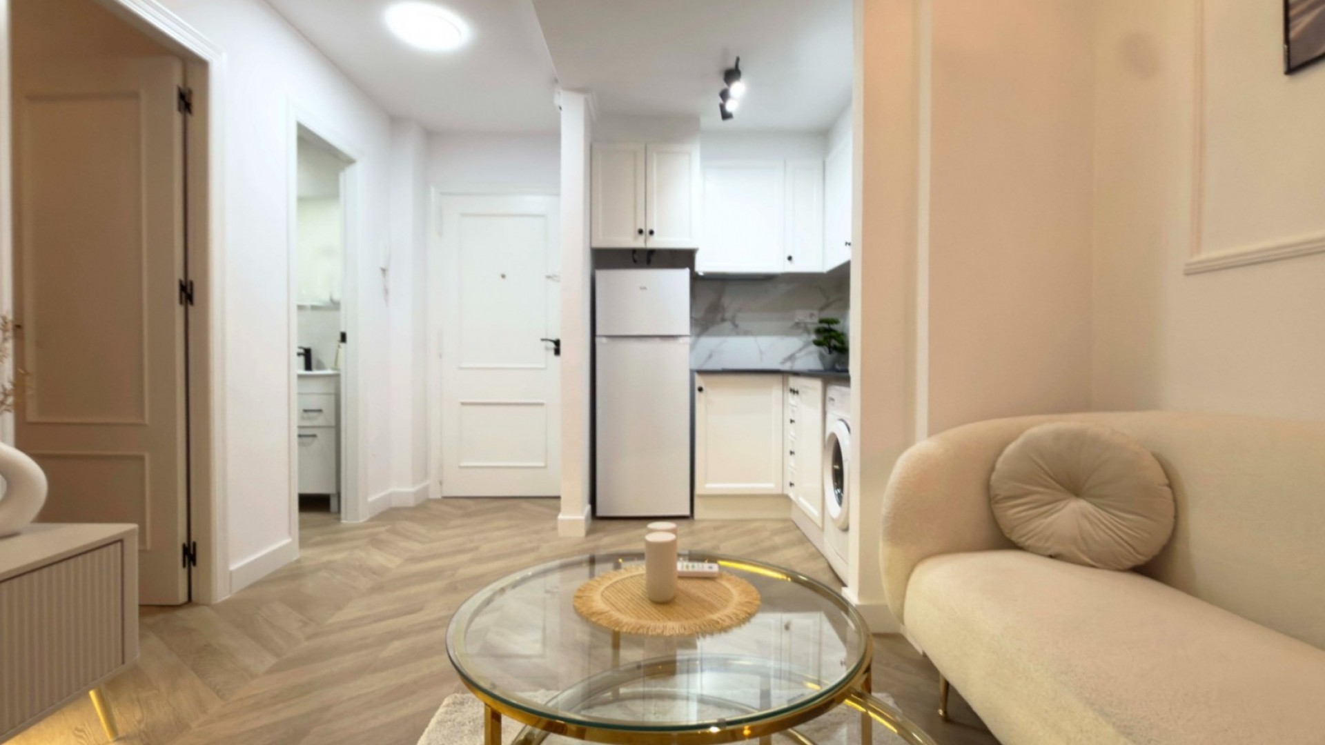 Resale - Wohnung Appartement -
Torrevieja