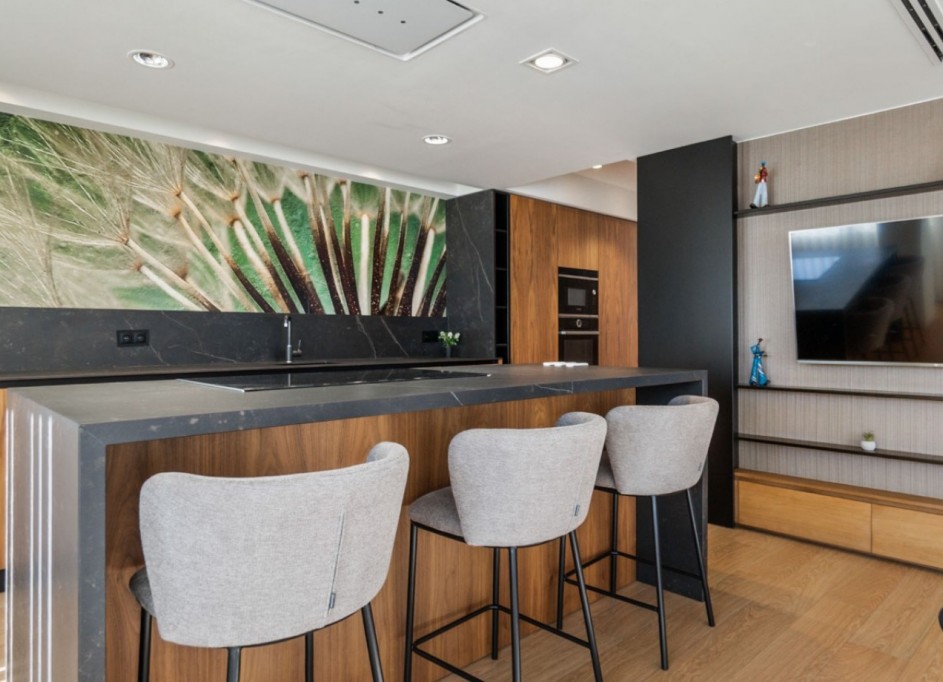 Resale - Wohnung Appartement -
Torrevieja