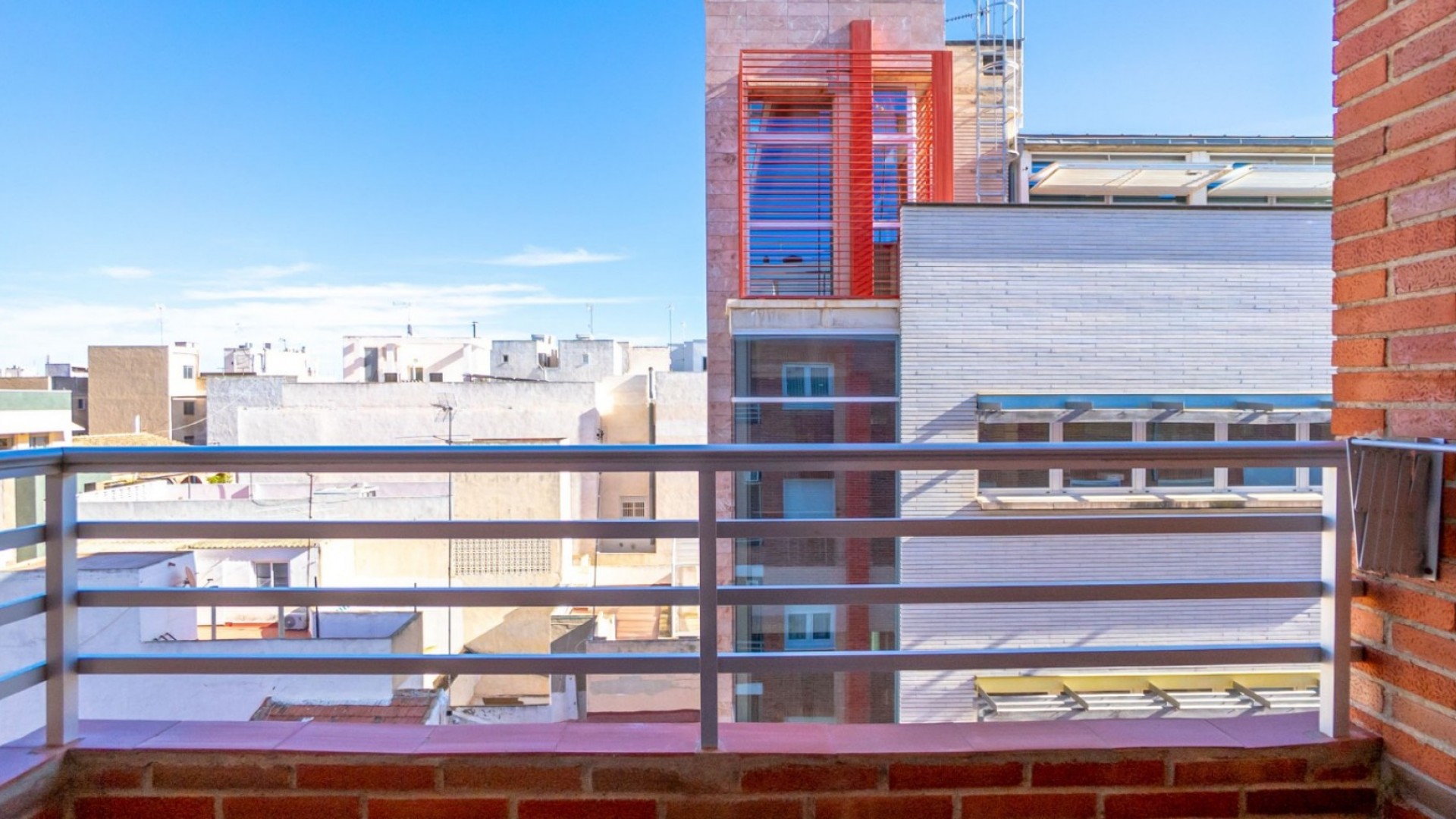 Resale - Wohnung Appartement -
Torrevieja