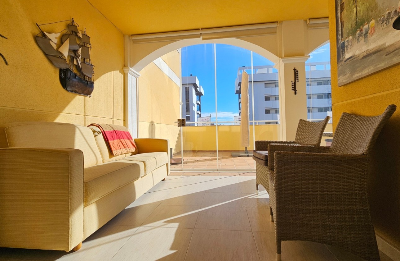 Resale - Wohnung / Appartement -
Torrevieja