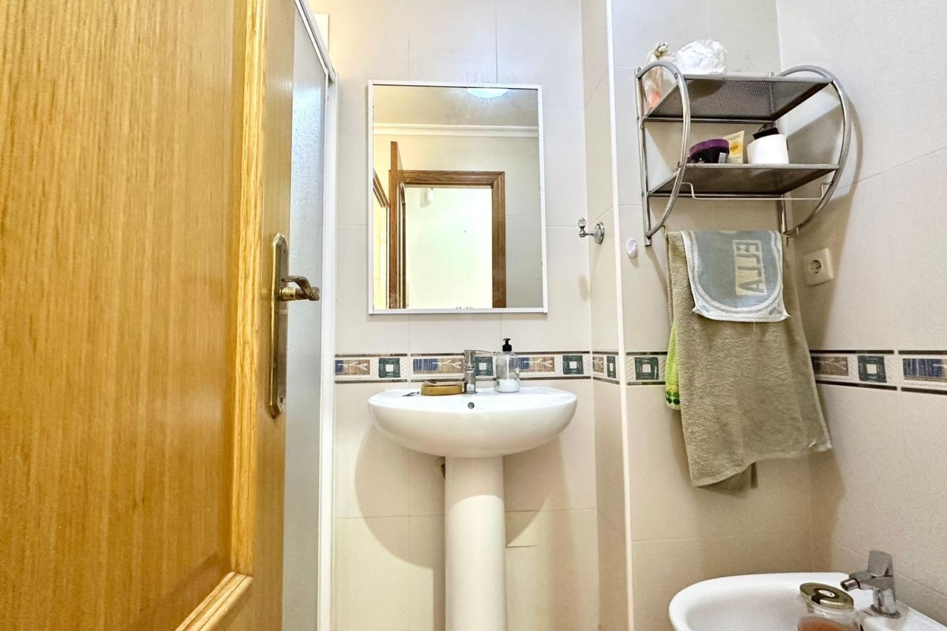 Resale - Wohnung / Appartement -
Torrevieja