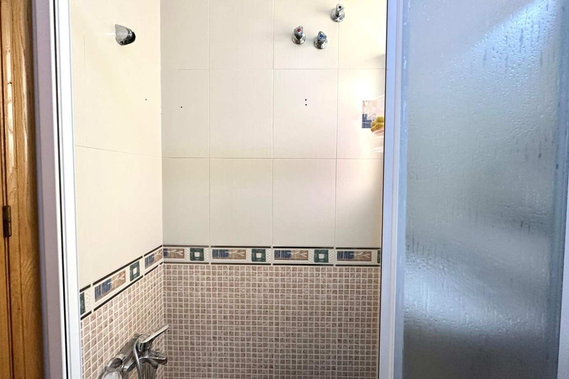 Resale - Wohnung / Appartement -
Torrevieja