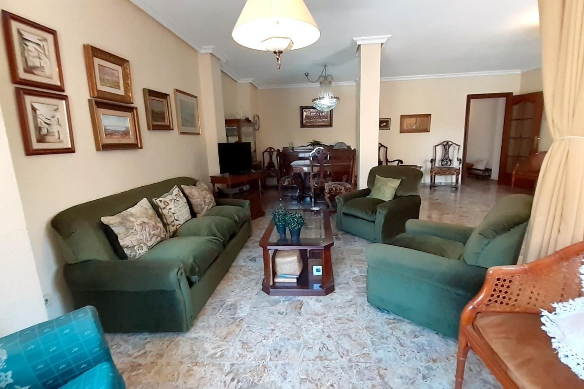 Resale - Wohnung / Appartement -
Torrevieja