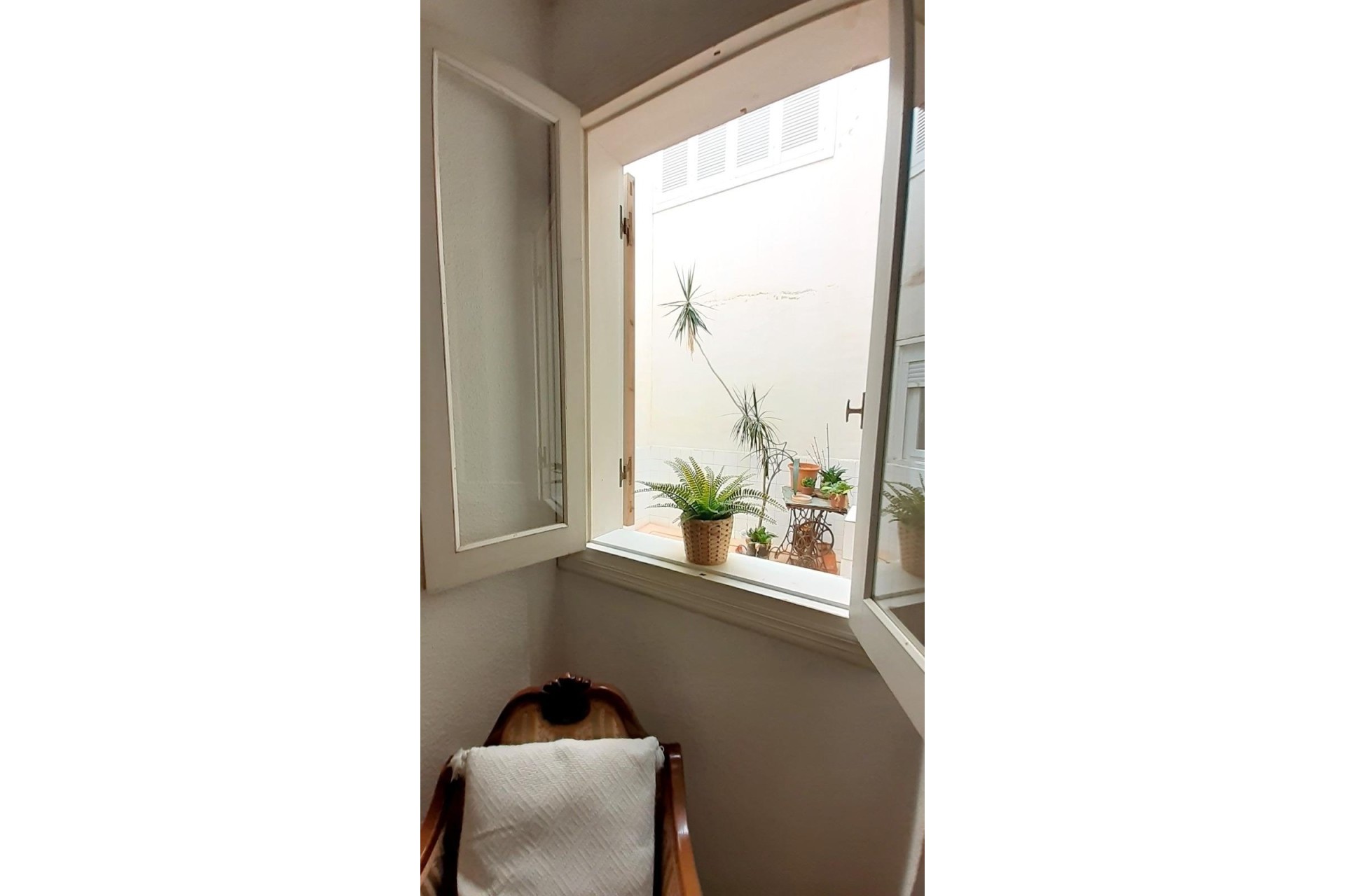 Resale - Wohnung / Appartement -
Torrevieja
