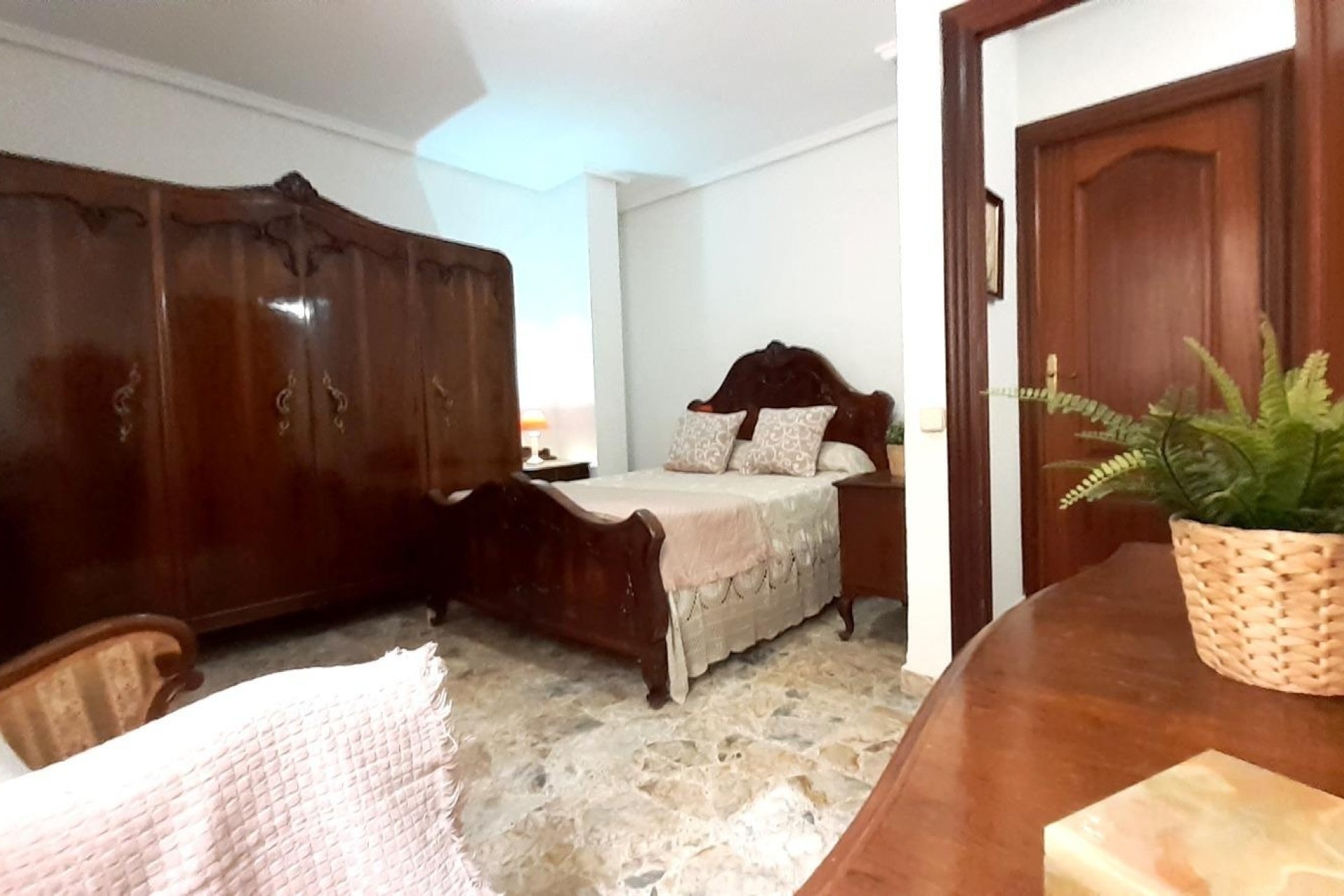 Resale - Wohnung / Appartement -
Torrevieja