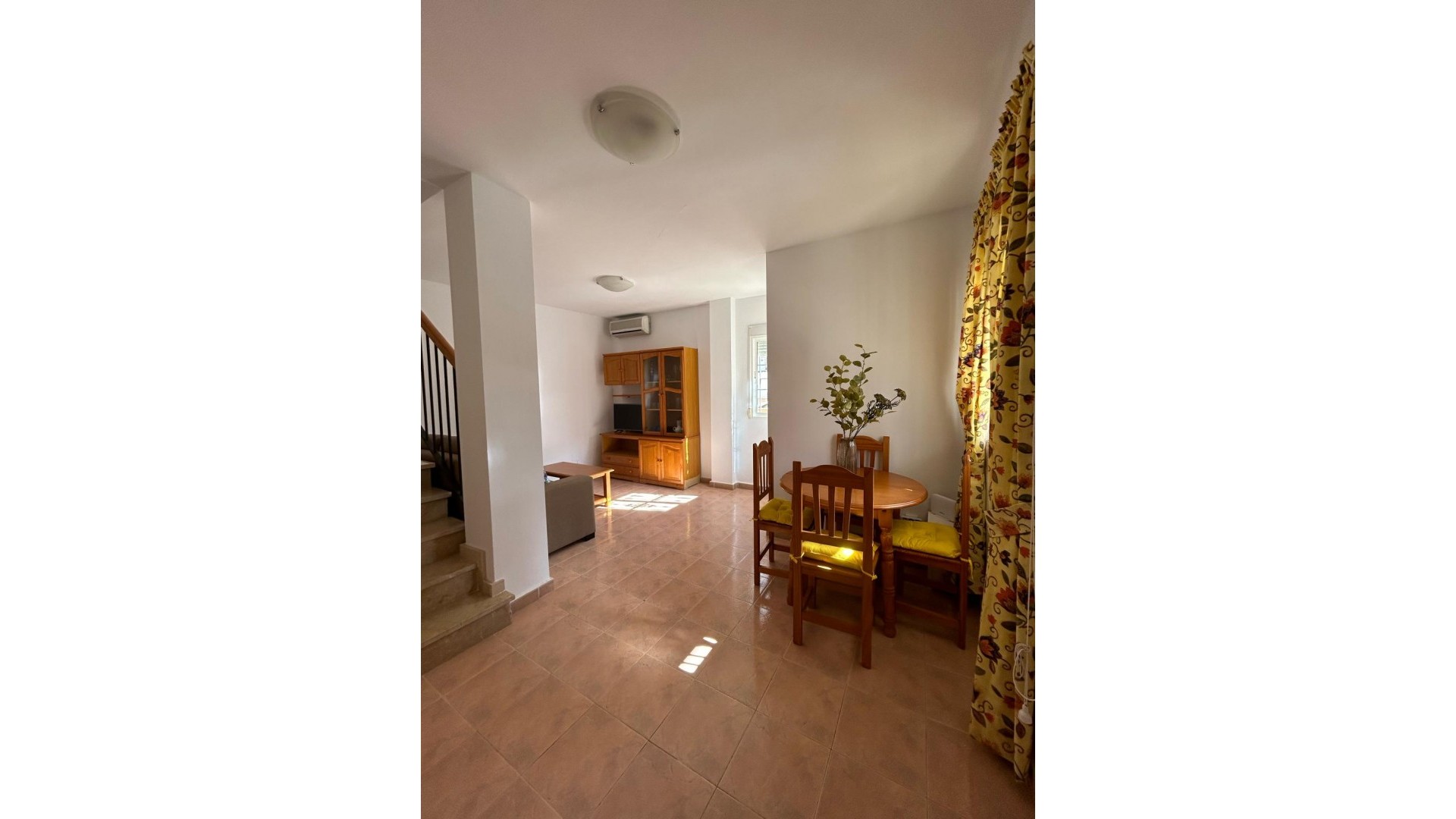 Resale - Wohnung Appartement -
Torrevieja