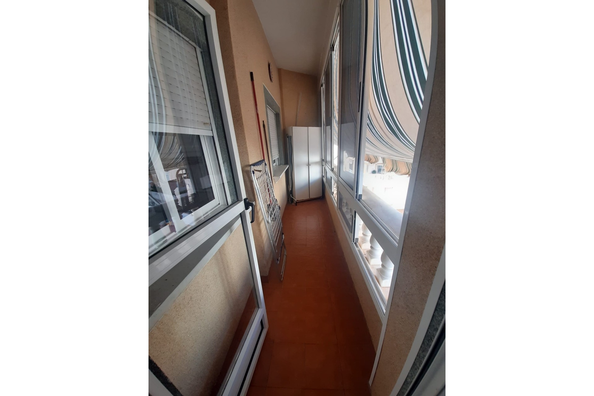 Resale - Wohnung Appartement -
Torrevieja