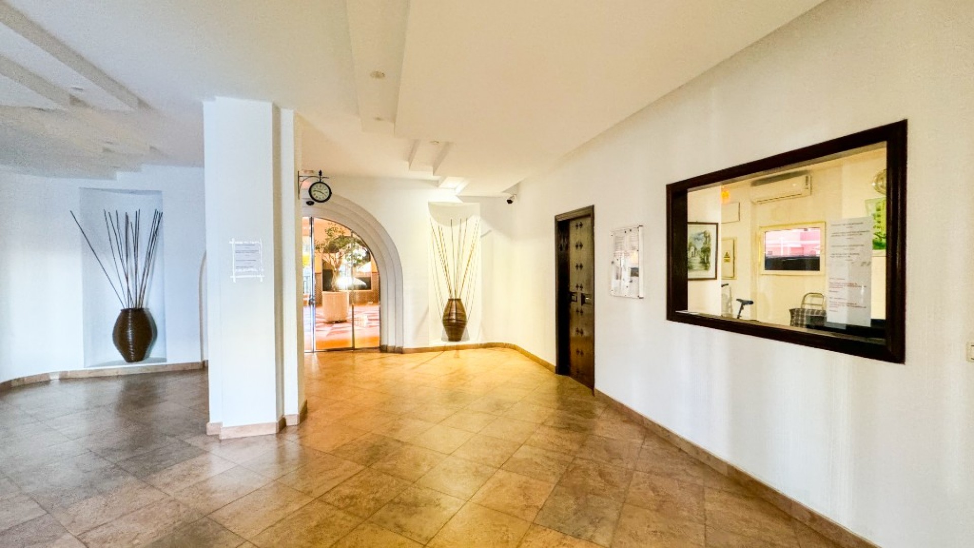 Resale - Wohnung Appartement -
Torrevieja