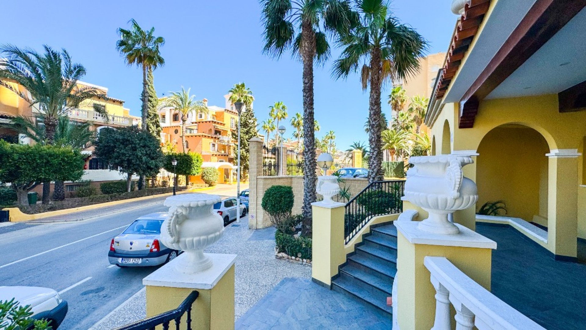 Resale - Wohnung Appartement -
Torrevieja