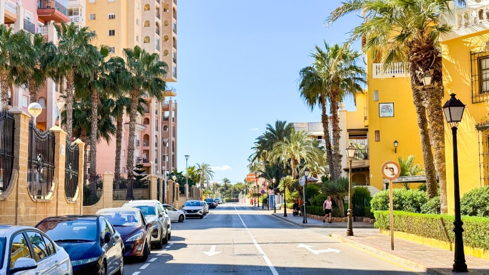 Resale - Wohnung Appartement -
Torrevieja