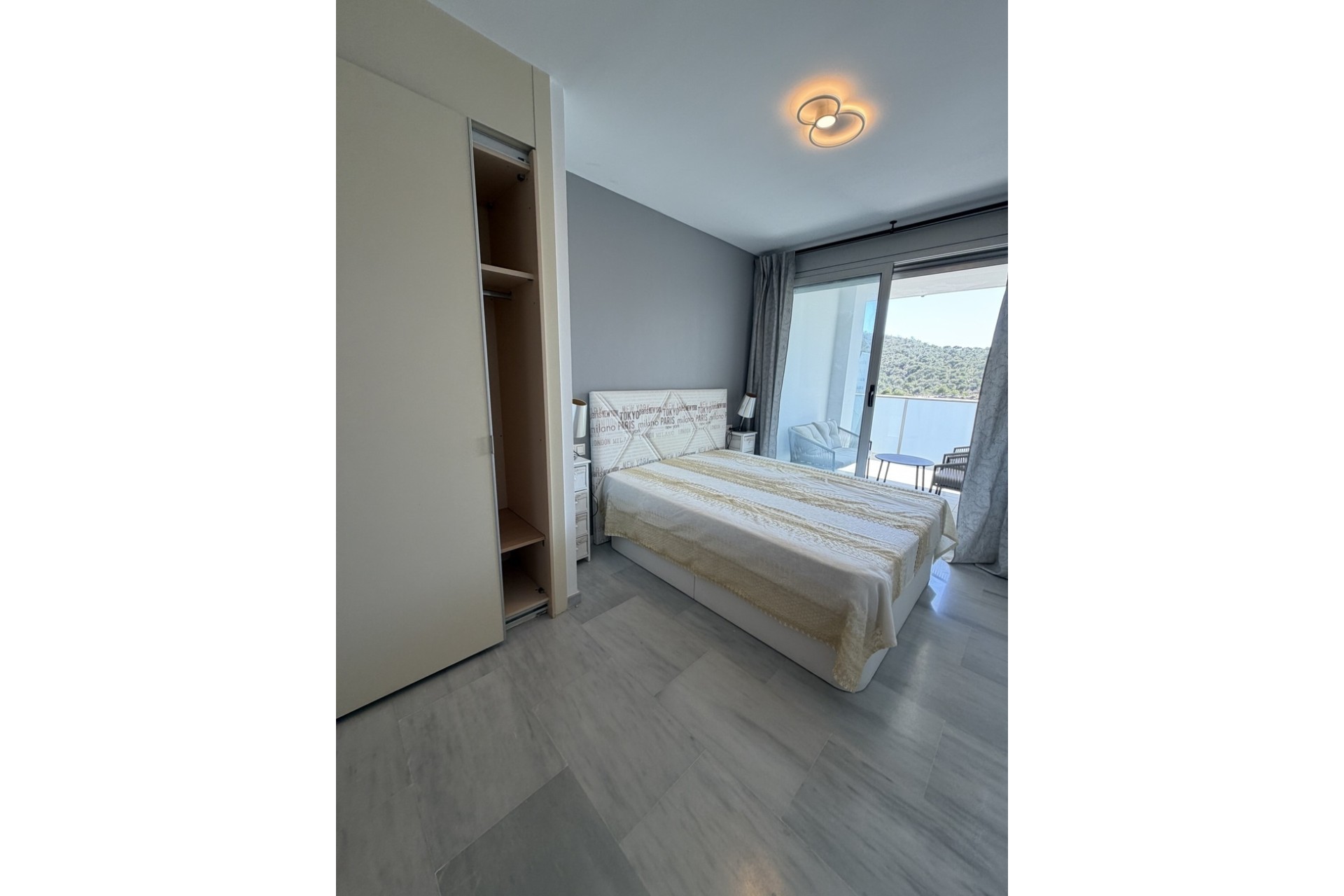 Resale - Wohnung / Appartement -
Villajoyosa - Finestrat