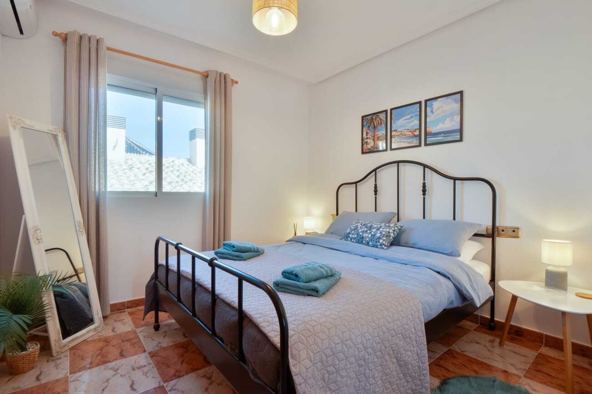Resale - Wohnung / Appartement -
Villamartín - Costa Blanca