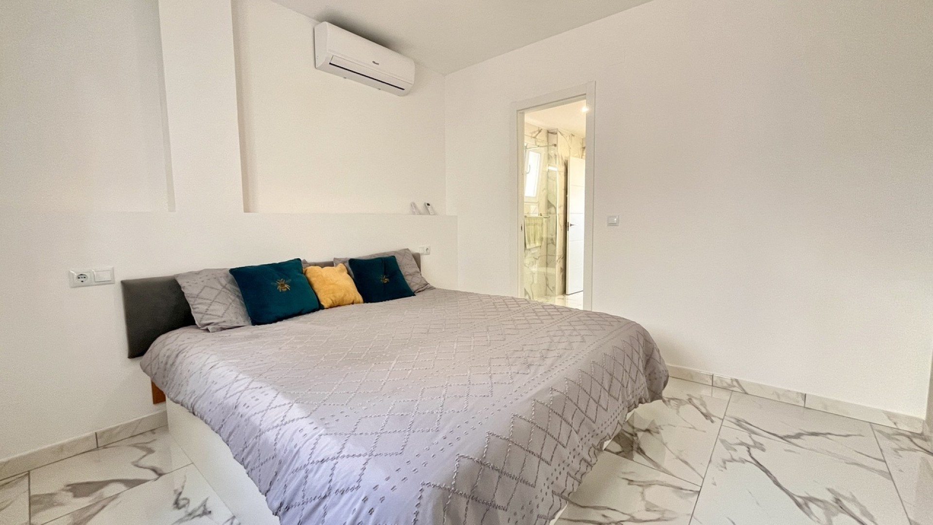 Resale - Wohnung Appartement -
Villamartín