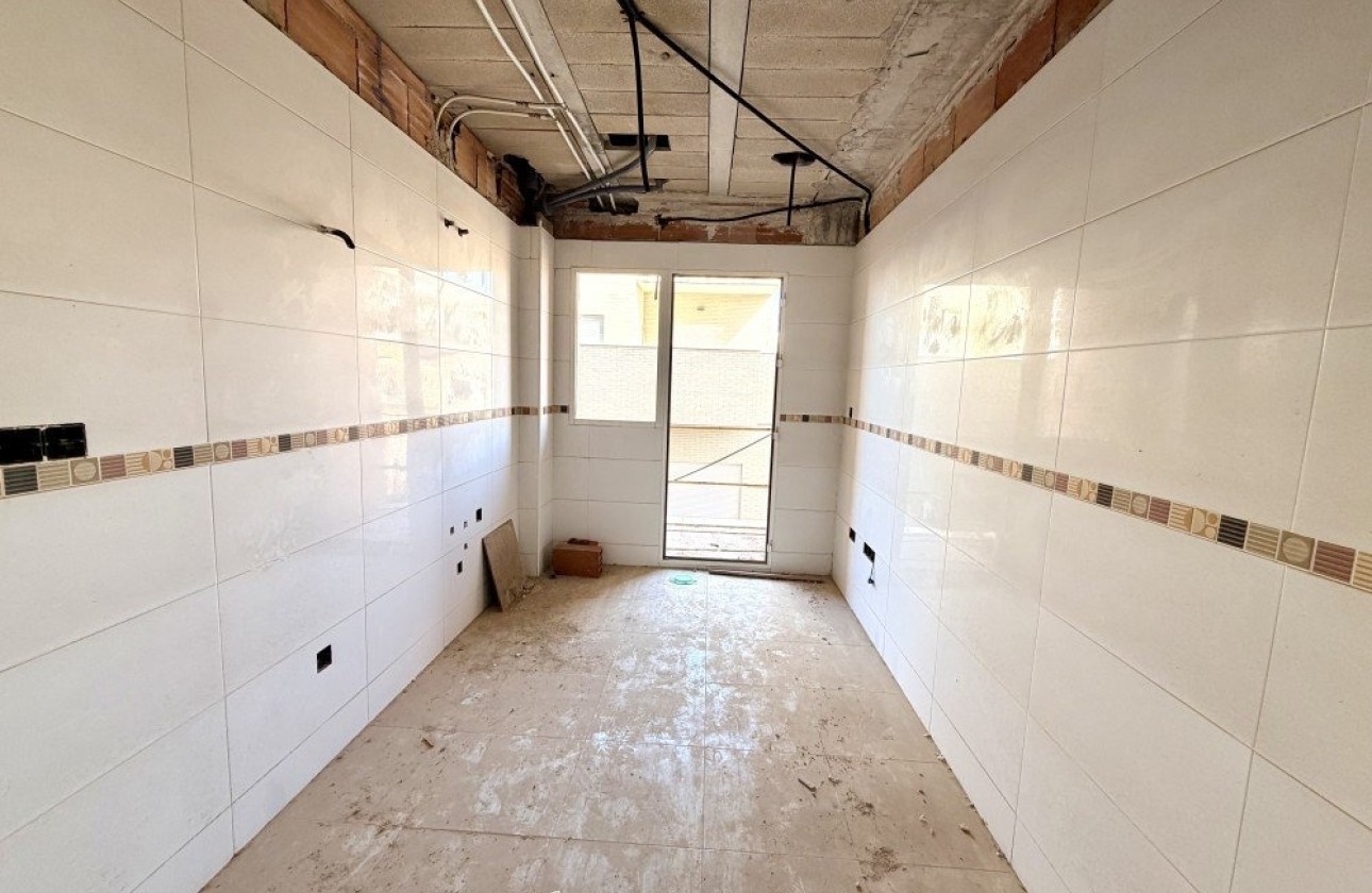 Revente - Appartement -
Albatera - Inland