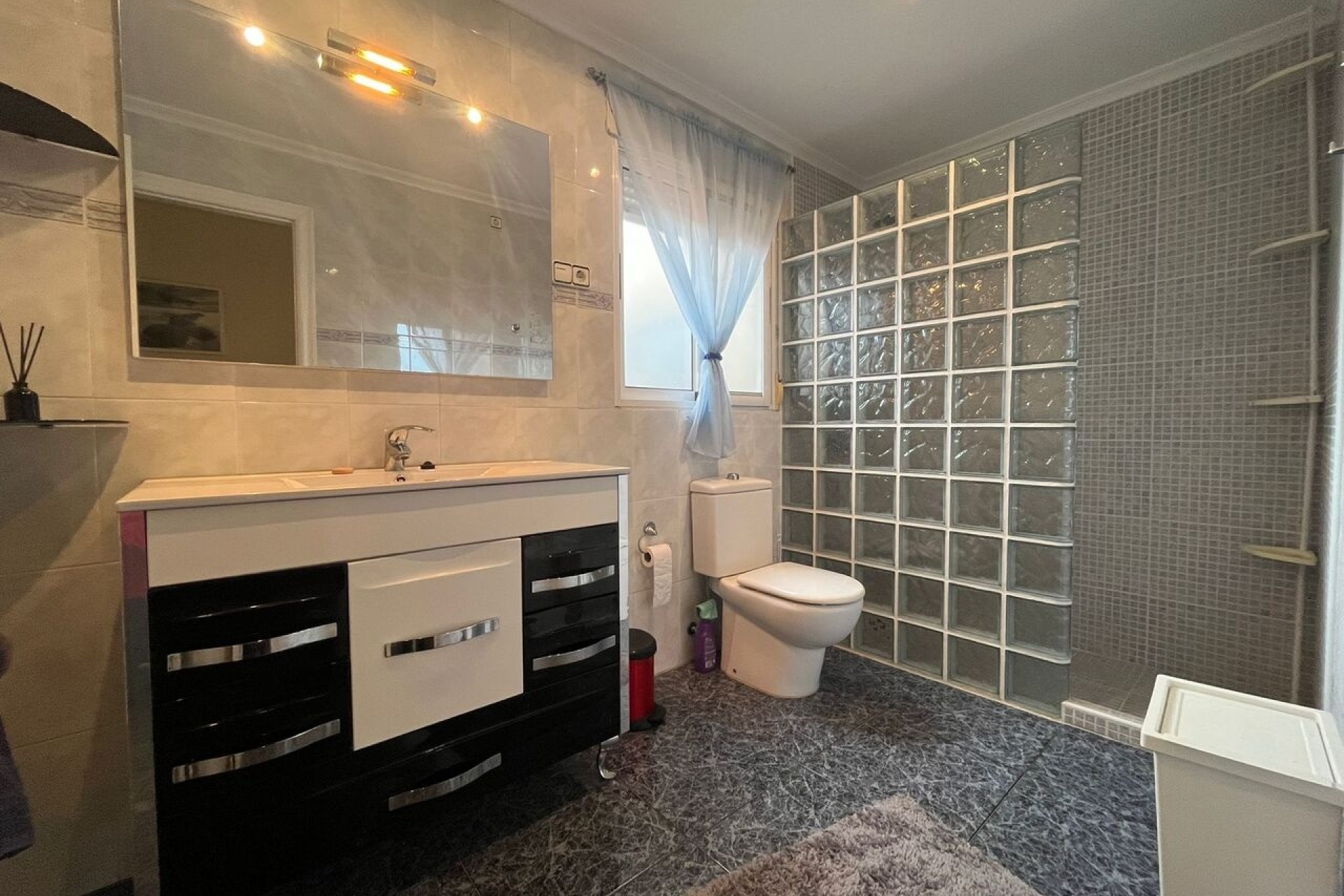 Revente - Appartement -
Algorfa