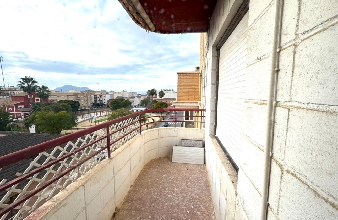 Revente - Appartement -
Almoradí