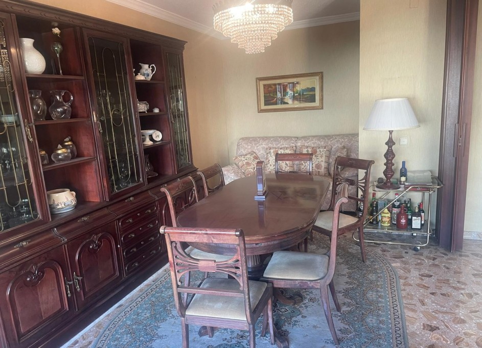 Revente - Appartement -
Almoradí