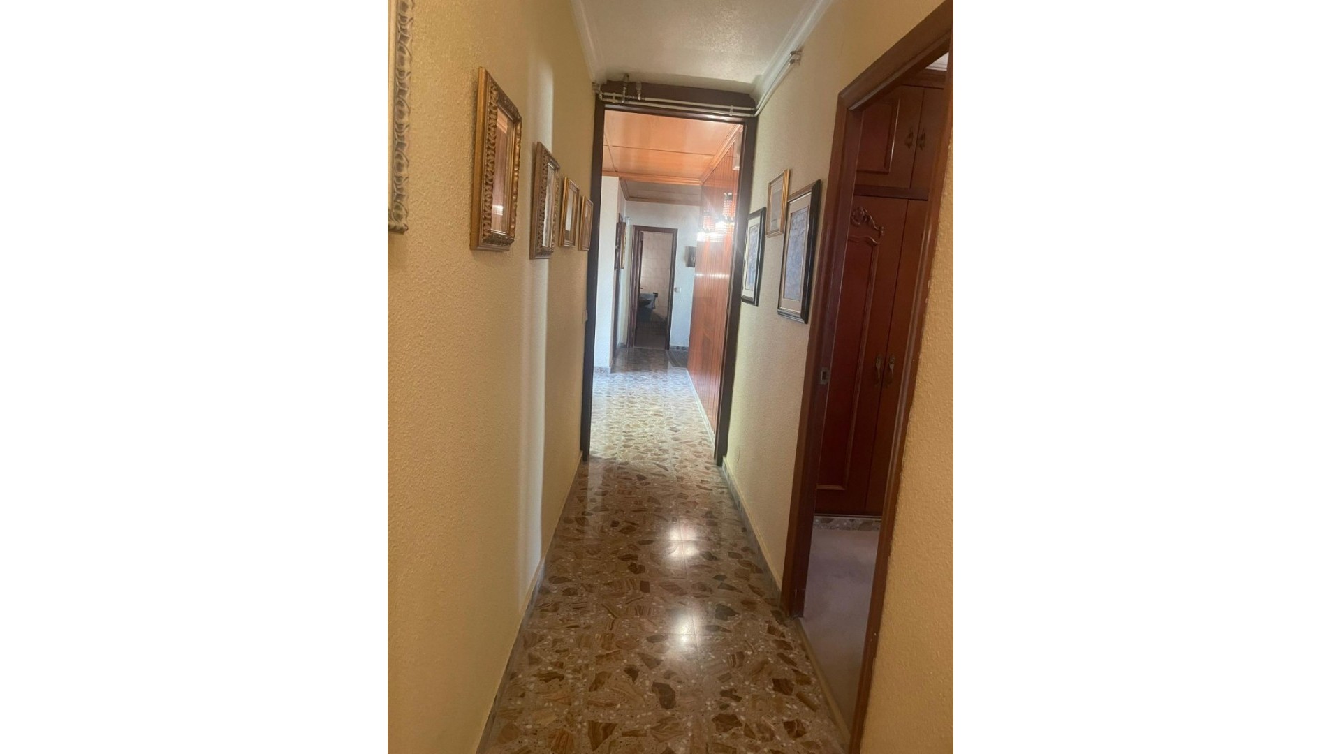 Revente - Appartement -
Almoradí